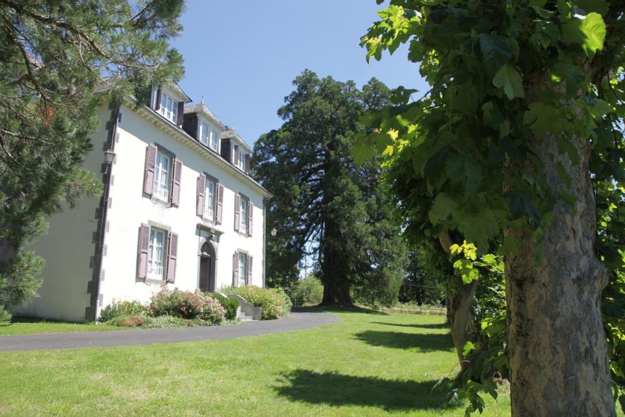 Hostellerie La Bruyere Chalvignac Экстерьер фото