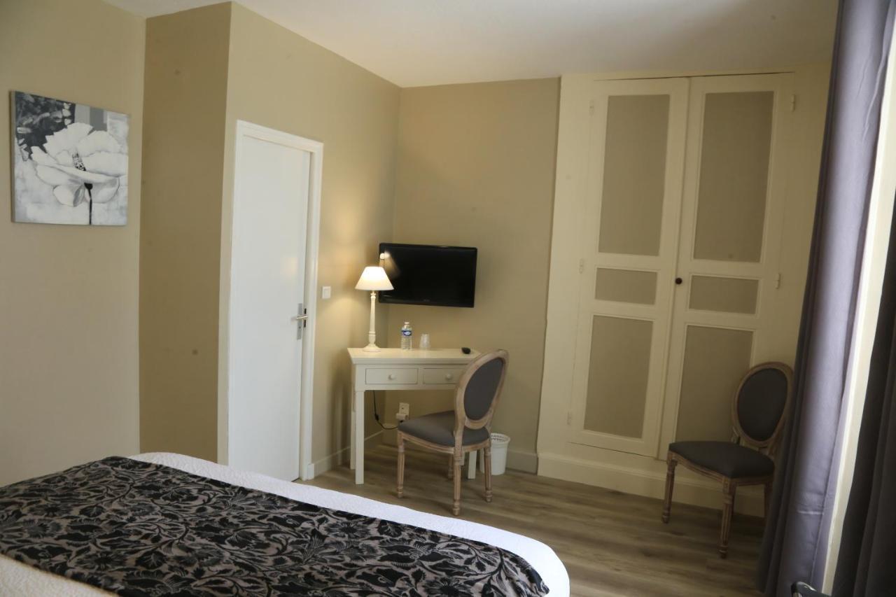 Hostellerie La Bruyere Chalvignac Экстерьер фото